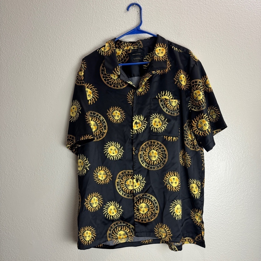 Urban Outfitters Sun Silky Vintage Button Up Shirt Size XL